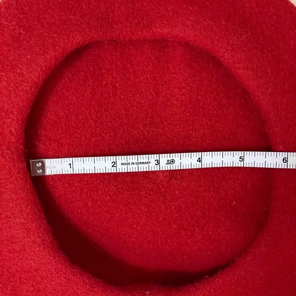 EUC red wool blend beret - Picture 5 of 10